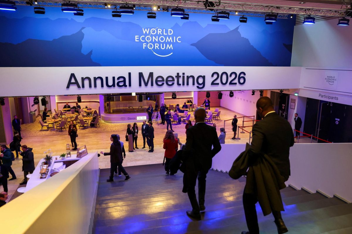 People walk on the last day of the 56th annual World Economic Forum (WEF) meeting in Davos, Switzerland, January 23, 2026. REUTERS/Denis Balibouse